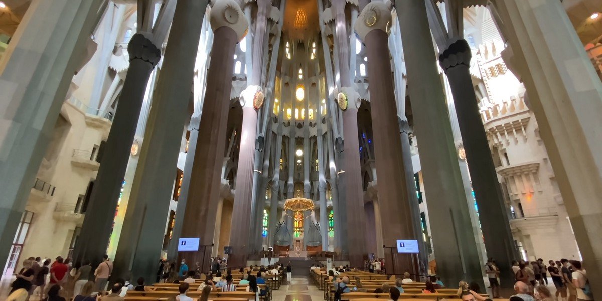 Park Guell and La Sagrada Familia Guided Tour, photo 3