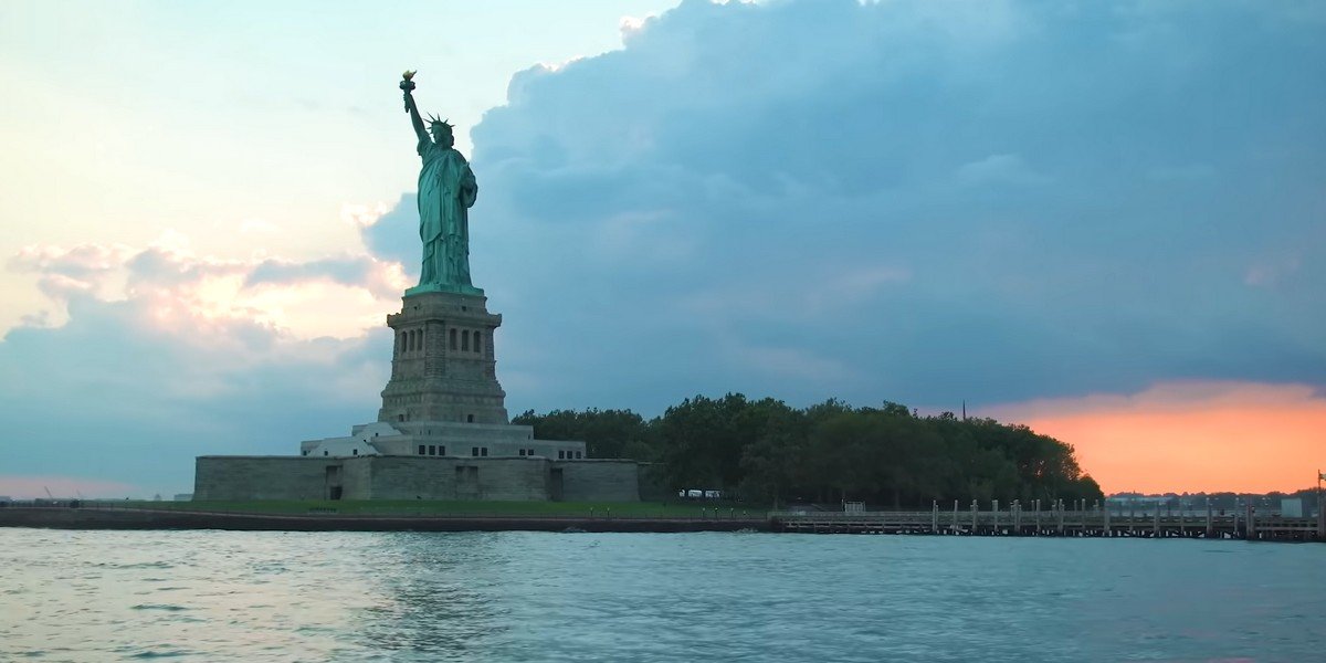 Ellis Island Guided Tour: Statue of Liberty and Ellis Island Immigration Museum