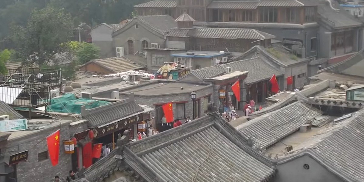 Hutong Foodie and Beer Tuk Tuk Tour in Beijing, photo 1