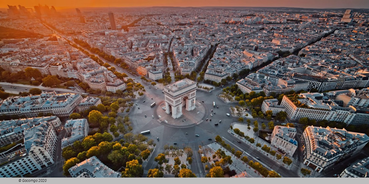 Private Tour of the Champs-Élysées and Arc de Triomphe