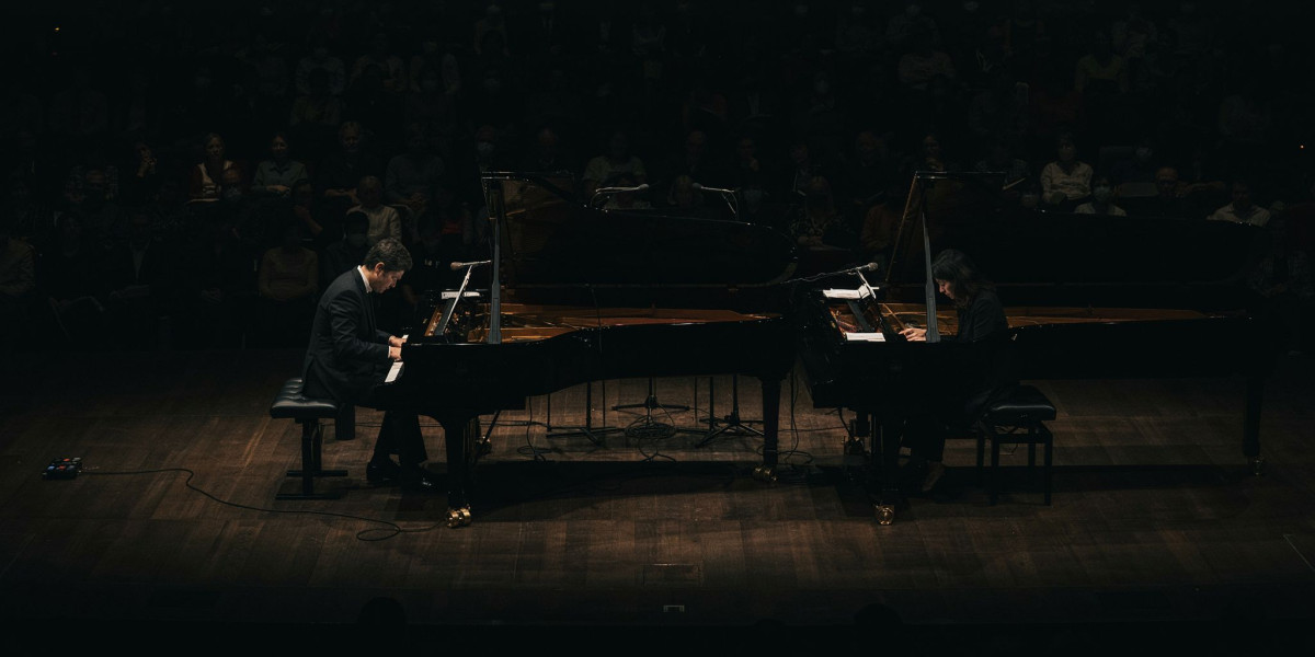 Philip Glass at 90: James McVinnie & Maki Namekawa, photo 1