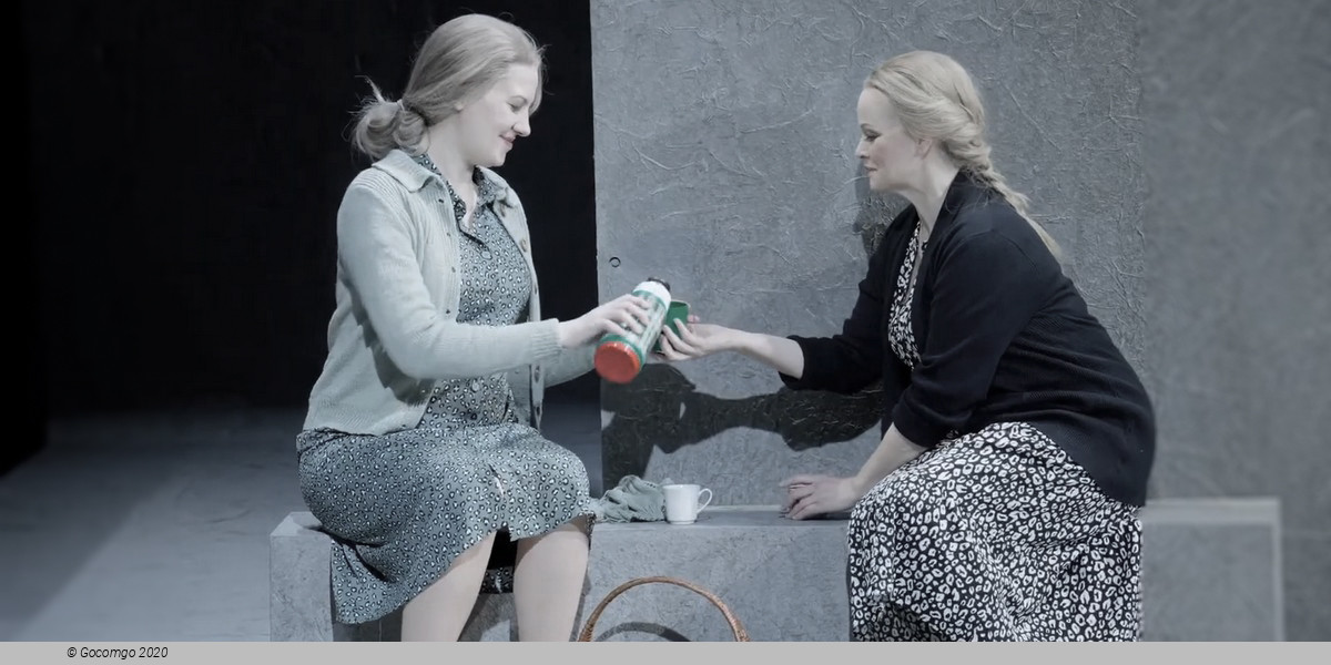 Adriana Mater, photo 7